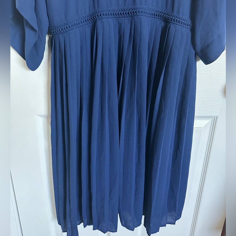 Veronique Bronquinho Italy ink Blue Pleated Fit-and-Flare Dress fits size 10 12 - Picture 11 of 14
